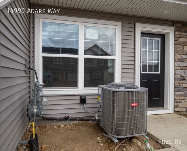 Building Photo - 14990 Adare Wy