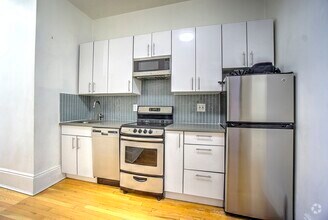 Building Photo - 445 E 78th St