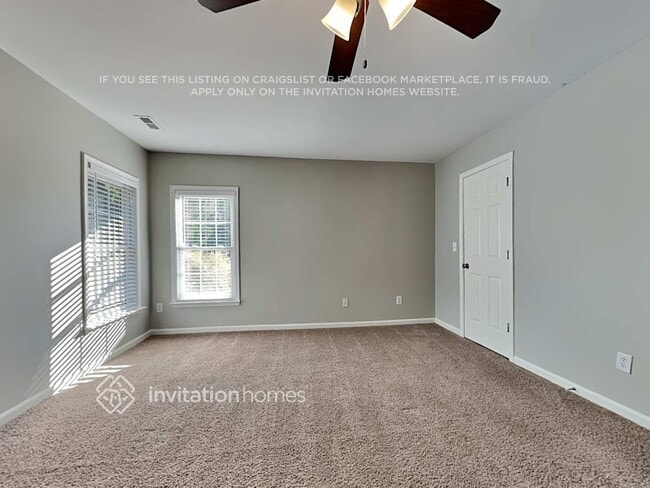 Building Photo - 17136 Knoxwood Dr