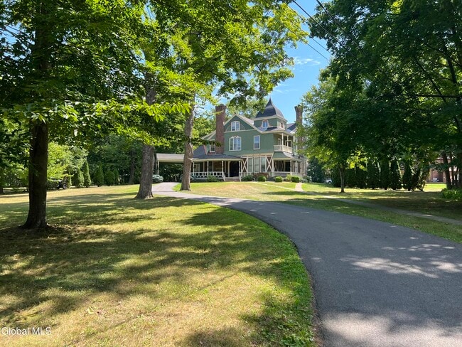 Building Photo - 1226 Wendell Ave