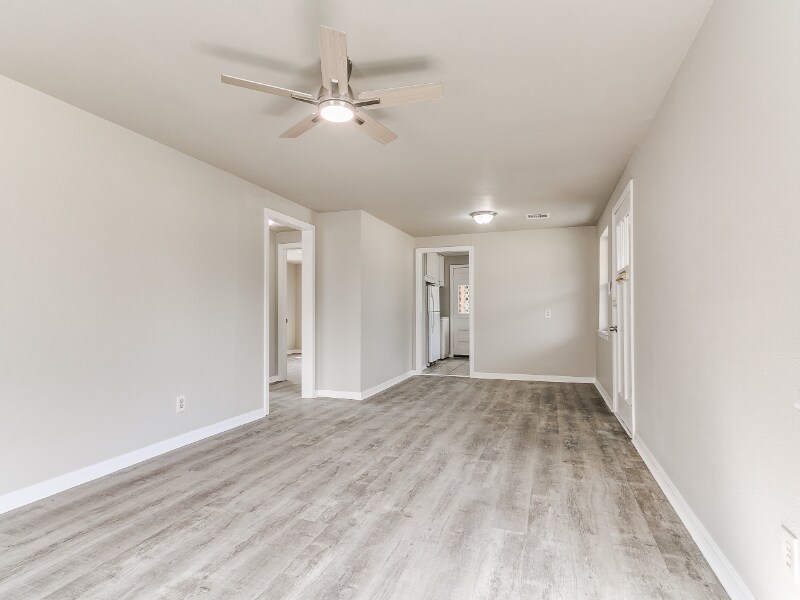 Building Photo - 3612 Firethorn Dr
