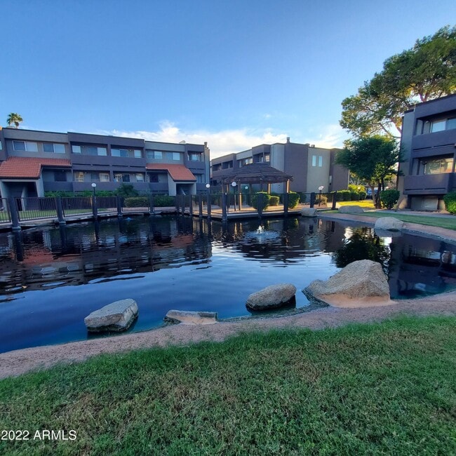 Building Photo - 1645 W Baseline Rd