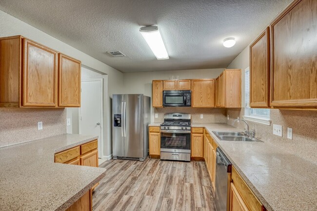 Building Photo - 9526 Yearling Branch Dr