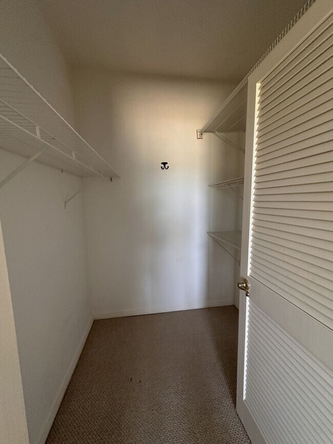 Building Photo - 2 Bedroom 2 Bath in Plantation Bay in Ormond Beach