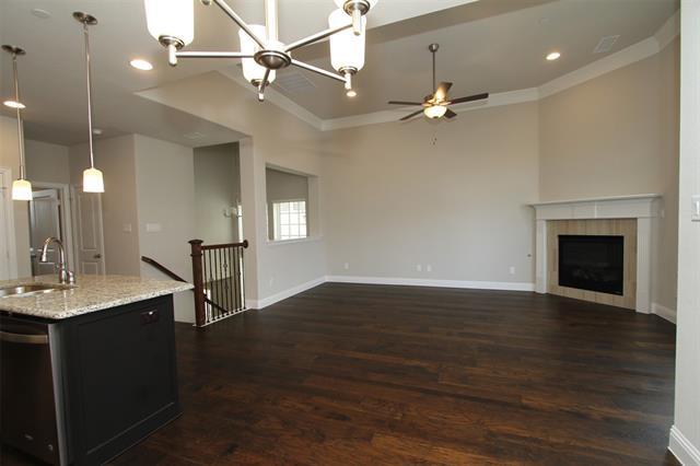 Building Photo - 2300 Southwick Dr