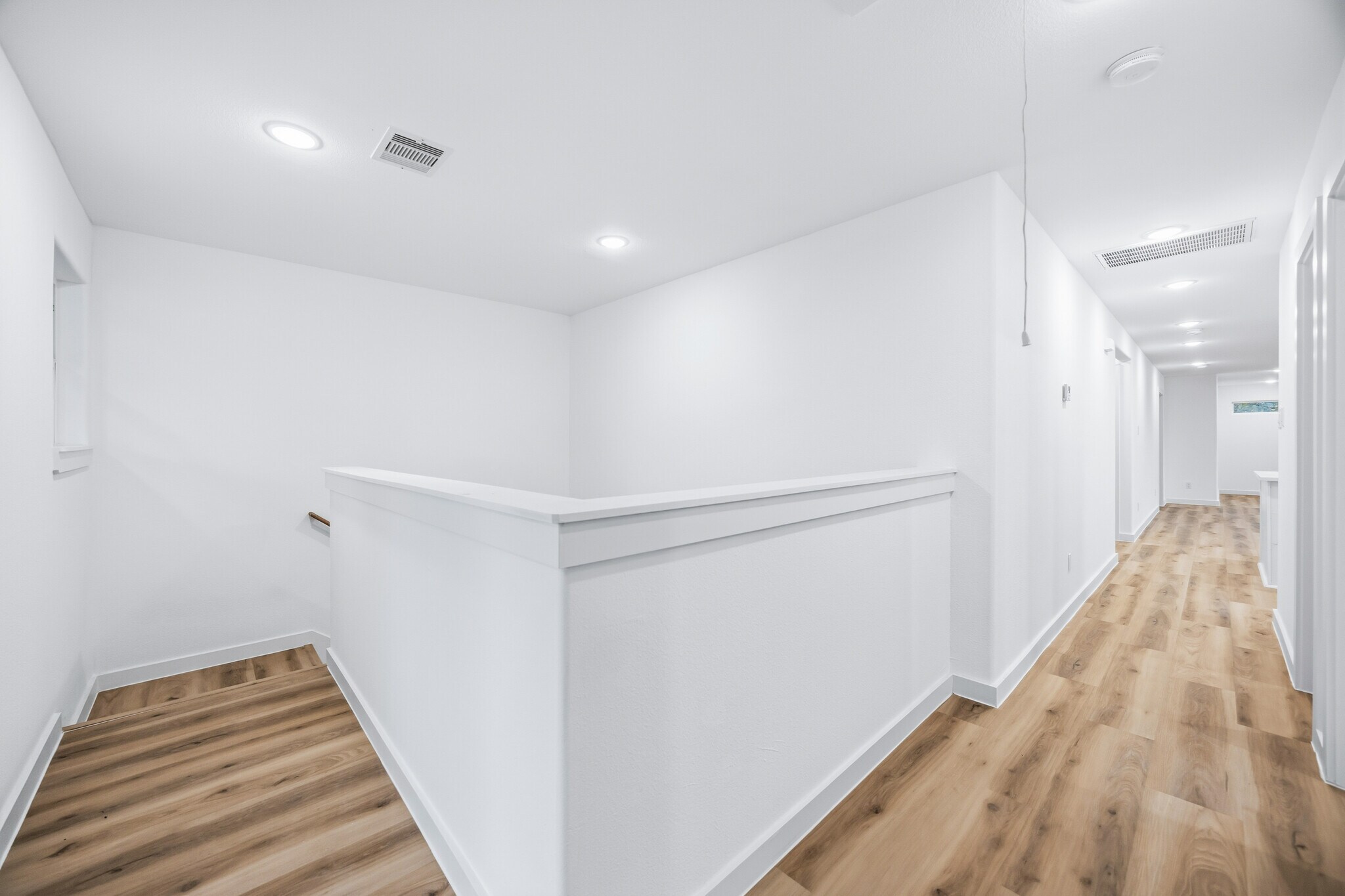 Building Photo - 9318 Sundown Dr