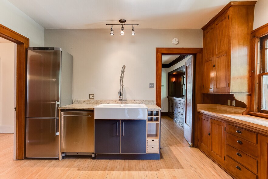 kitchen #3 - 4656 Bryant Ave S