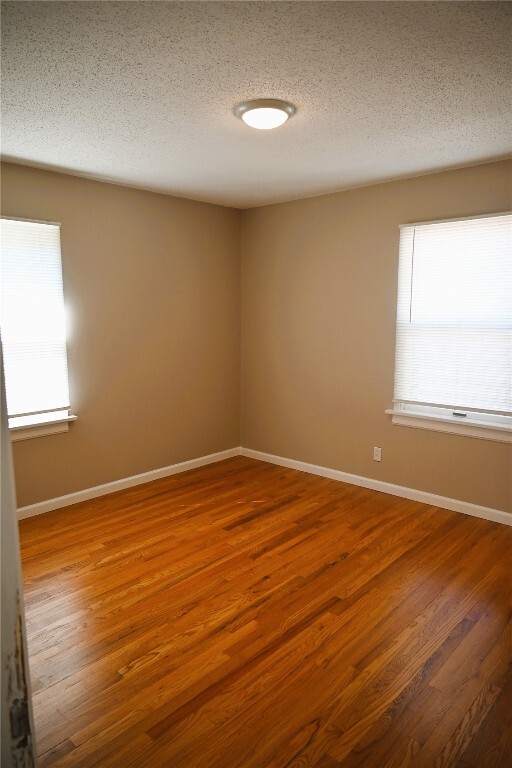 Building Photo - 9510 Lydell Dr