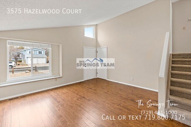 Building Photo - 3575 Hazelwood Ct