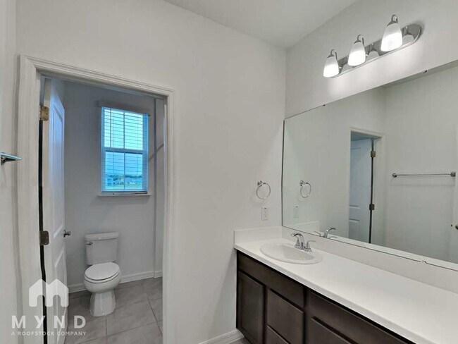 Building Photo - 830 MIDDLETON ST