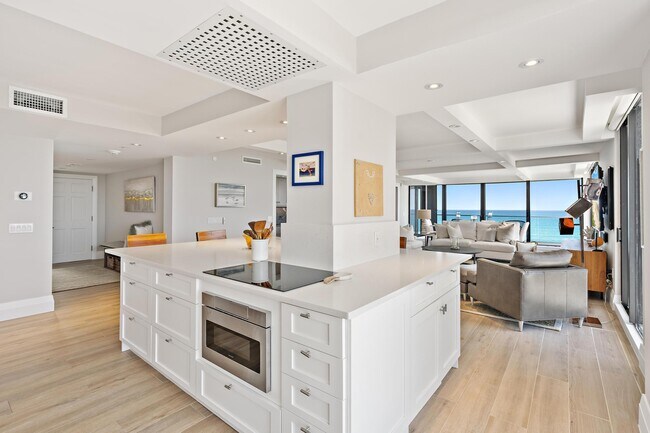 Building Photo - 100 S Beach Rd