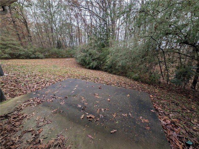 Building Photo - 155 Chesapeake Dr