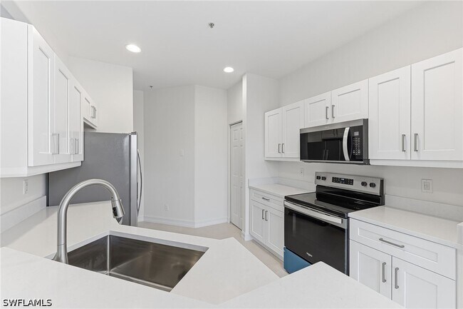 Building Photo - 800 Carrick Bend Cir
