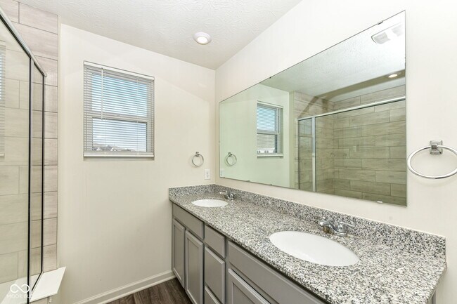 Building Photo - 13533 Dewpoint Ln