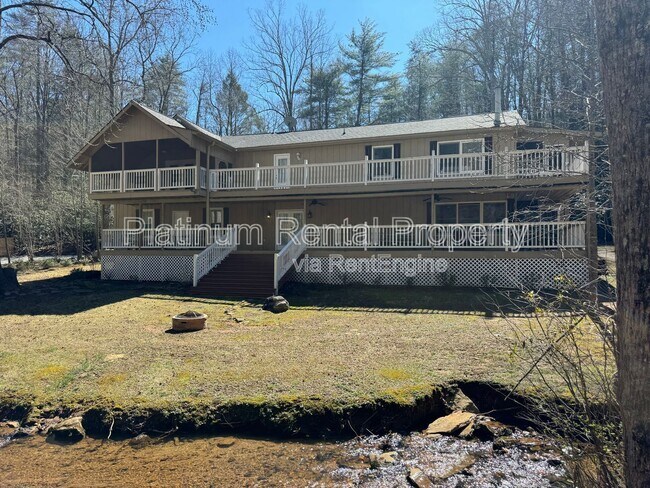 Primary Photo - 971 Mountain Cove Rd