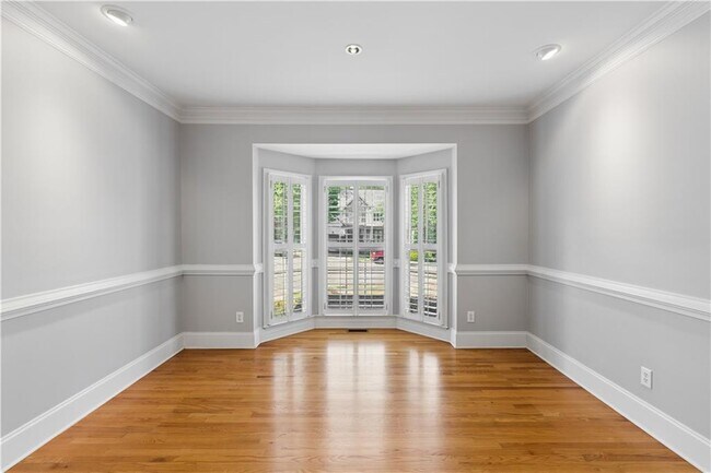 Building Photo - 520 Redding View Ct NW