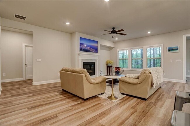 Building Photo - 4167 Bethany Manor Dr