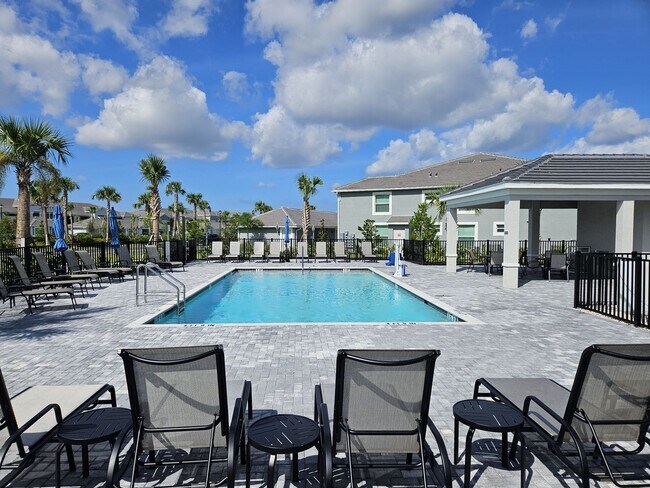 Building Photo - Golf Transfer New Construction 3-Bedroom 2-Bathroom First Floor Condo in the desirable Wellen Gol...