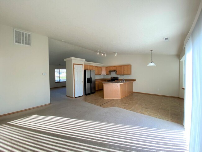 Building Photo - 8004 Chehalis Dr