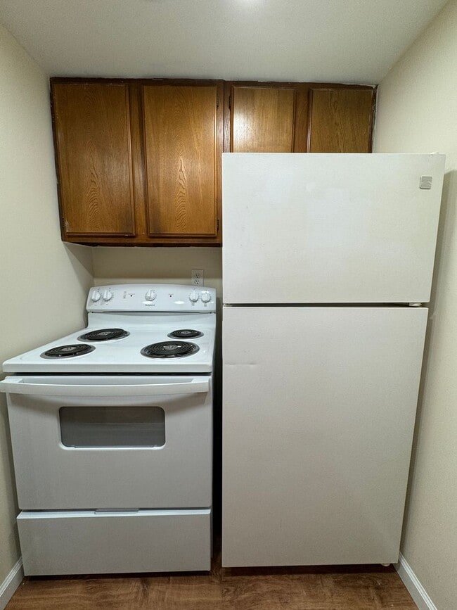 Building Photo - 1511 Rustic Dr