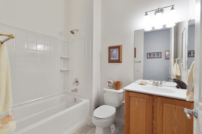 Building Photo - Beautiful Golf Course Home in Solera at Apple Valley (55+ Community)