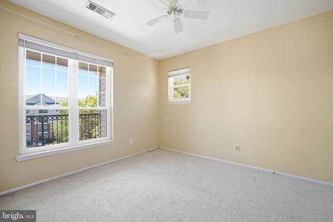 Building Photo - 1580 Spring Gate Dr.