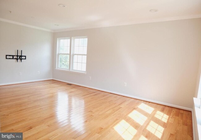Building Photo - 23161 Timber Creek Ln