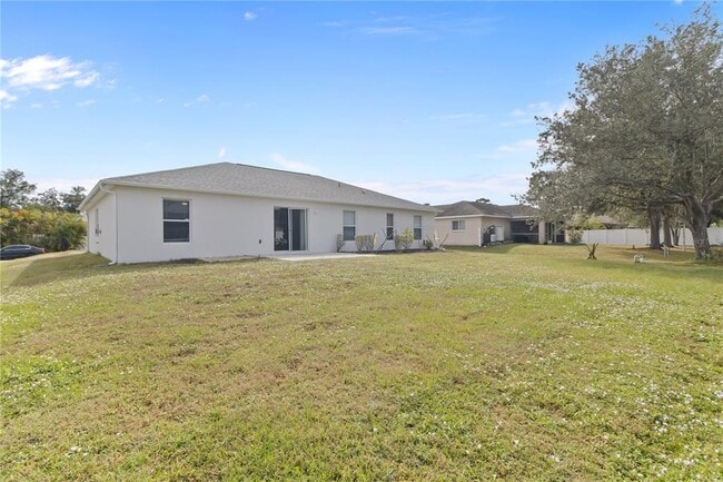 Building Photo - 3633 Point St