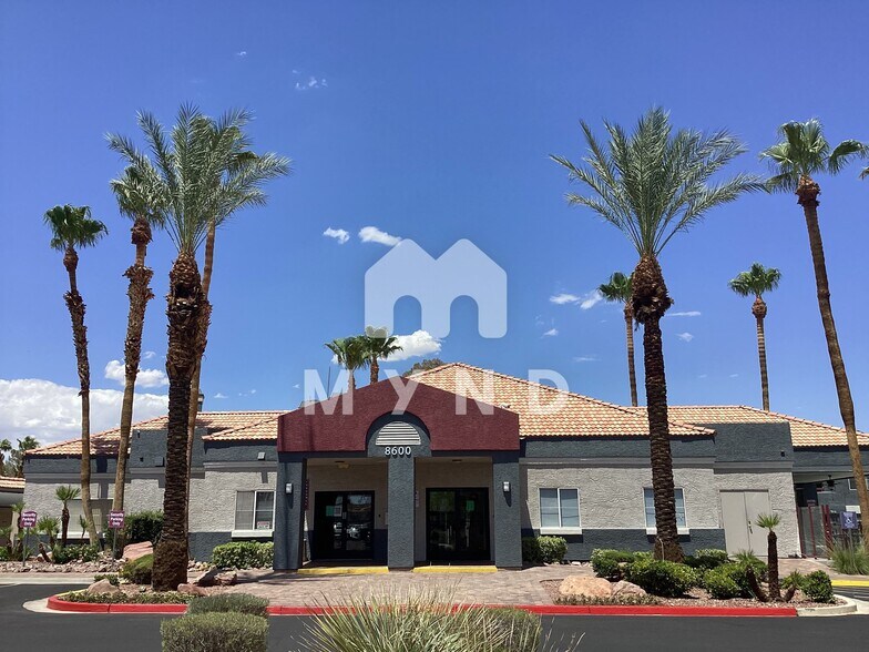 Building Photo - 8600 W Charleston Blvd