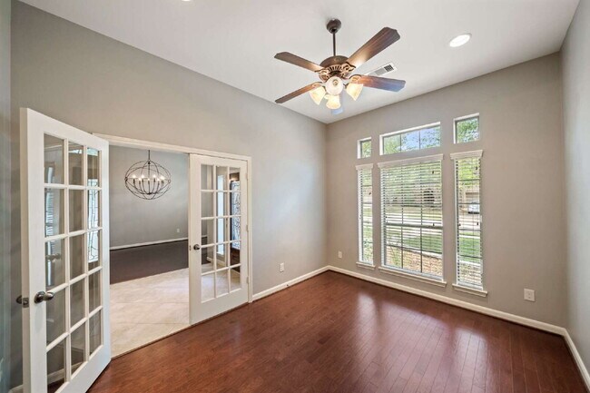 Building Photo - Move-in Ready!  Beautiful Perry Home One Story Home!