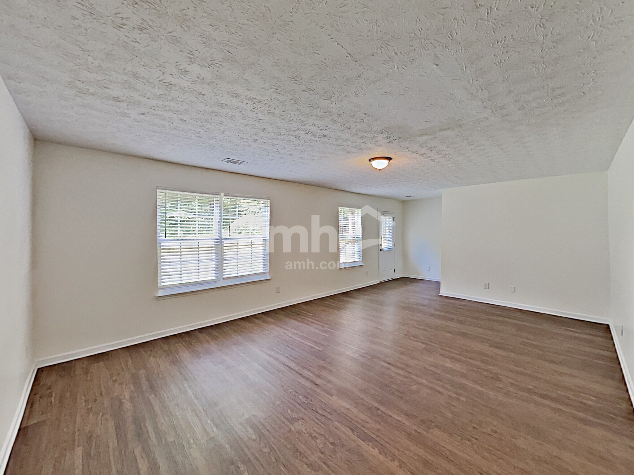 Building Photo - 78 Red Maple Way