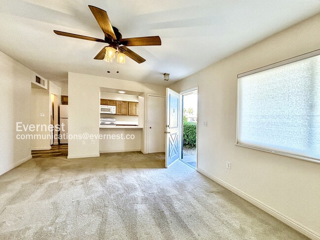 Building Photo - 27221 Sun City Blvd