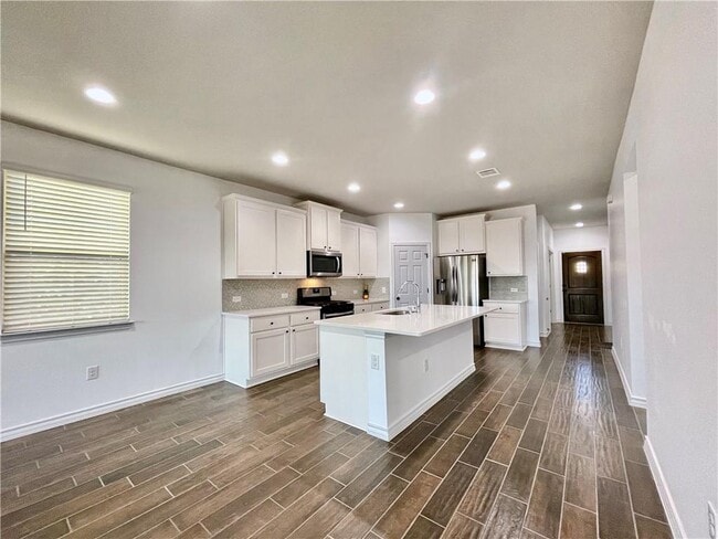 Building Photo - 11812 Offaly Dr