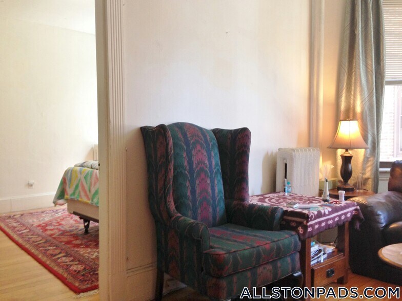 Building Photo - 215 Harvard Ave