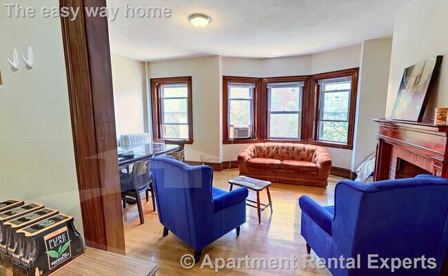 Building Photo - 163 Summer St