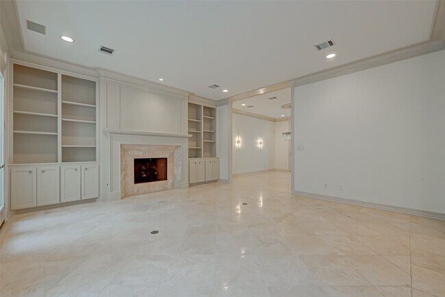 Building Photo - 109 Asbury St
