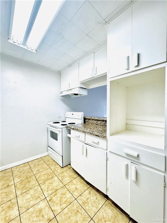 Building Photo - 15 Valley View Dr