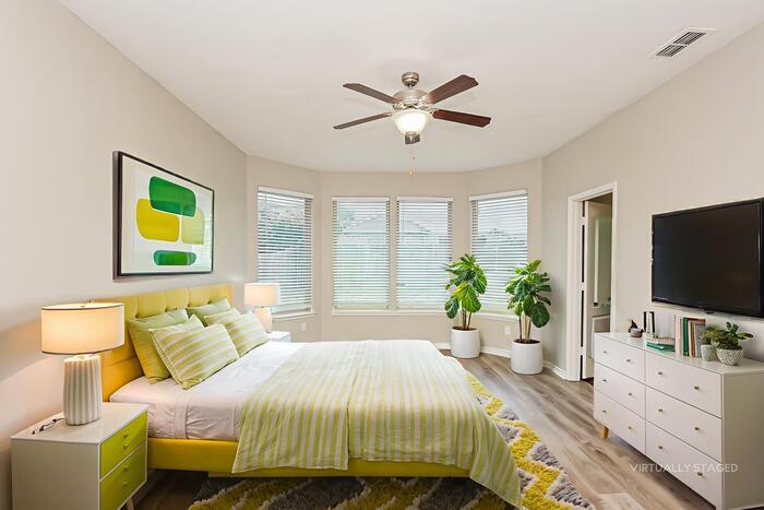 Building Photo - 8748 Maple Ridge Trail
