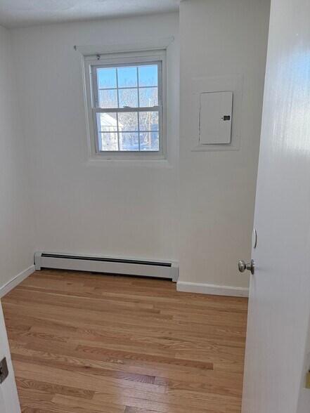 Building Photo - 62 South St