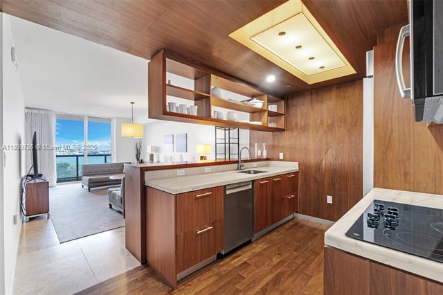 Building Photo - 50 Biscayne Blvd