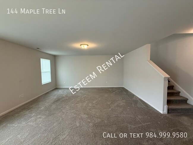 Building Photo - 144 Maple Tree Ln