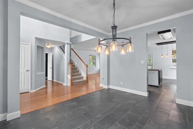 Building Photo - 1213 Red Ranch Cir