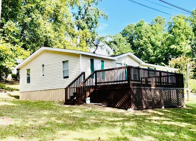 Building Photo - 3200 S Dug Gap Rd
