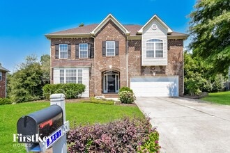 Building Photo - 6383 Clubside Dr