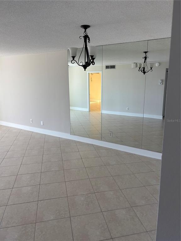 Building Photo - 7405 Bay Island Dr S