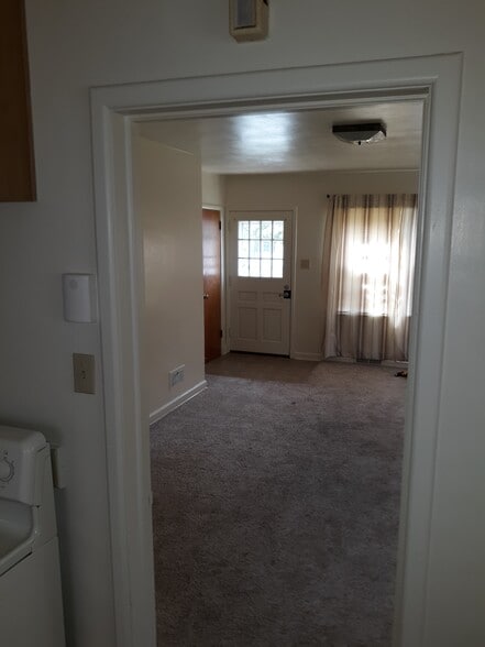 Building Photo - 1230 Harding Ave