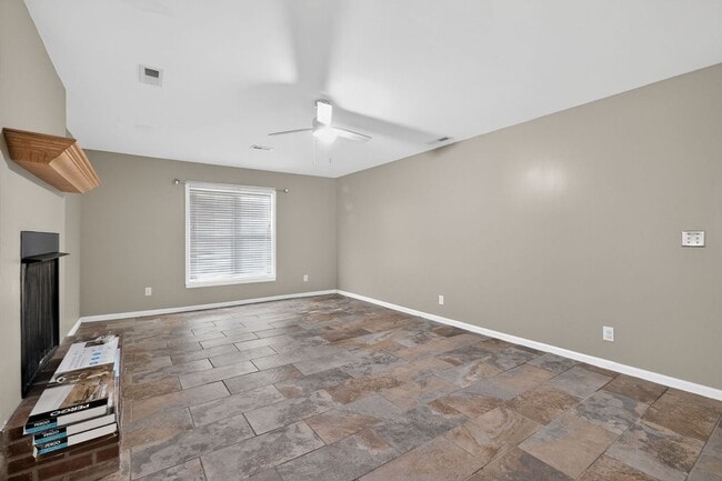 Building Photo - 1186 Stixfield Ct