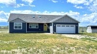Building Photo - 3 Bedroom 2 Bath House For Rent