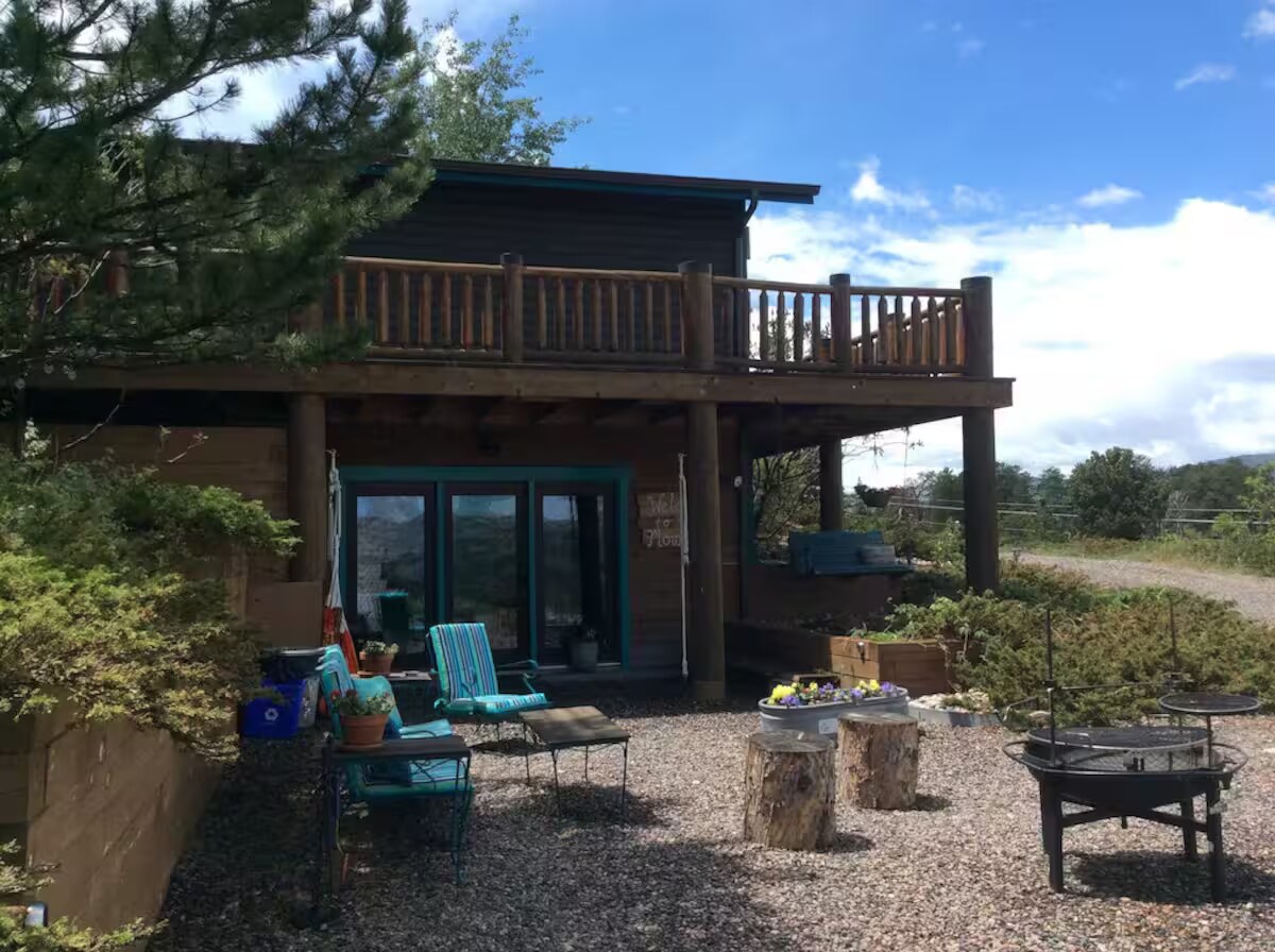 Building Photo - 468 Snow Top Dr