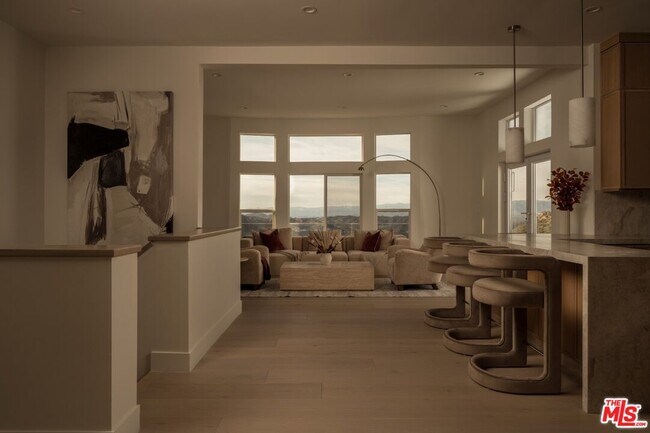 Building Photo - 265 Westlake Blvd